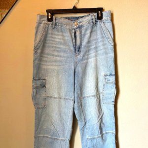 American Eagle High-Waisted Denim Jogger (10)
